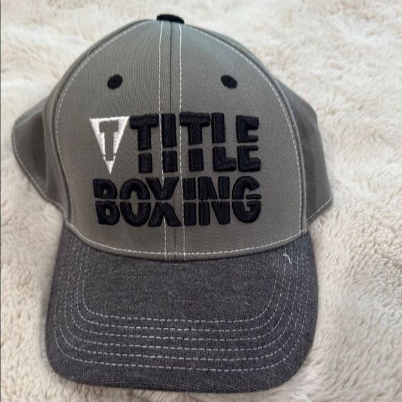 Gray Cap Title Boxing - Picture 1 of 1